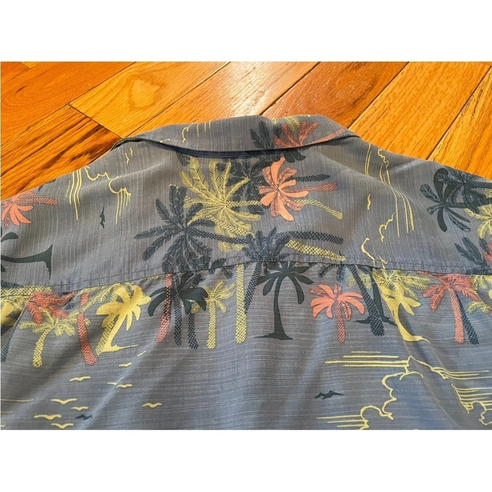 Tommy Bahama Palm Tree 100% Silk Short Sleeve Button Shirt Mens XL Blue - Picture 9 of 16